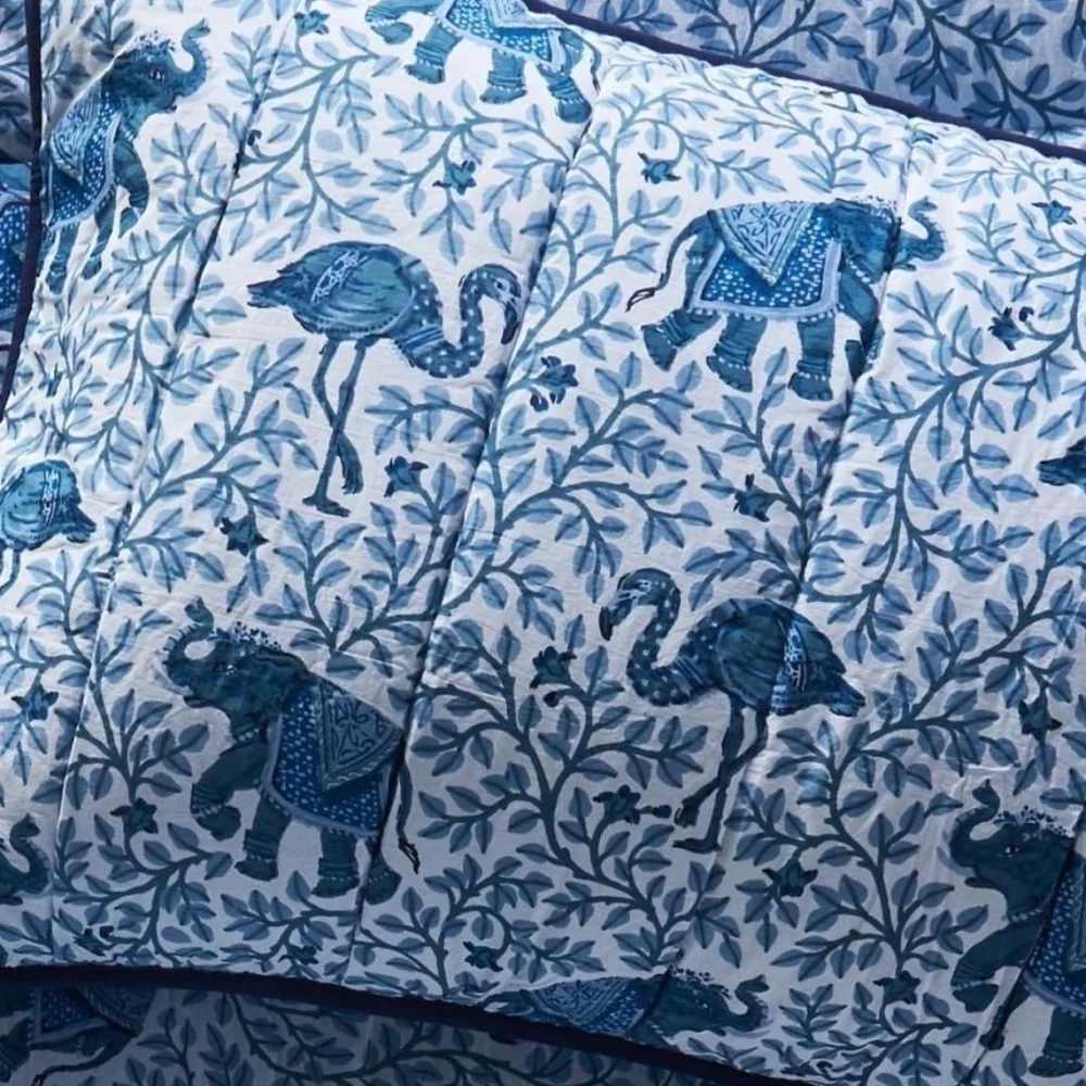 Anthropologie Set /2 Printfresh Standard Quilted Flamenco Blue Shams